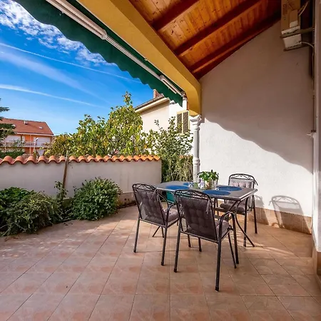 Lovely Apartment In Crikvenica With Roofed Terrace, Cleaning Included * Crikvenica